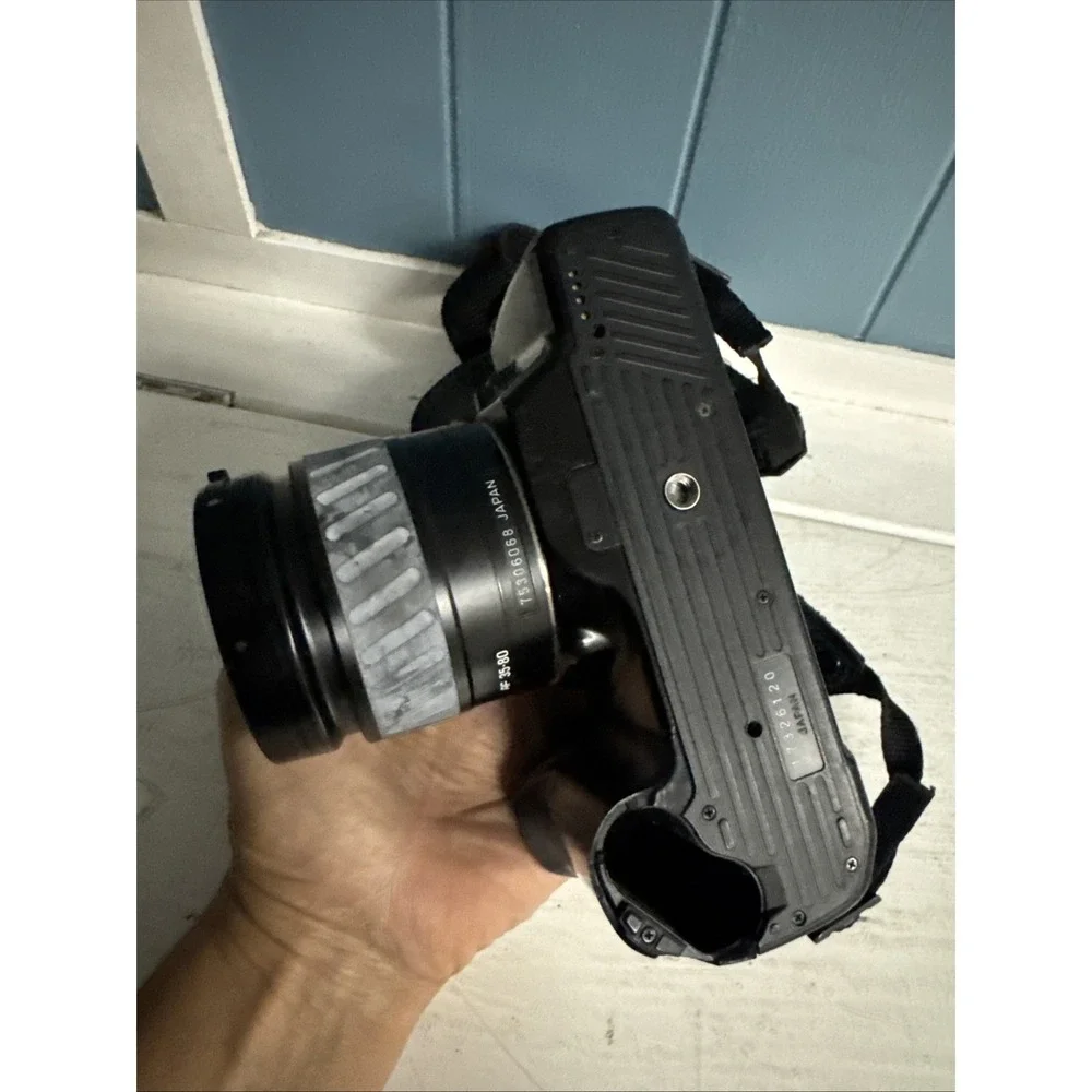 Minolta A 7700i SLR Camera W/ AF Zoom 35-105mm 3.5-4.5 Lens PARTS ONLY‎